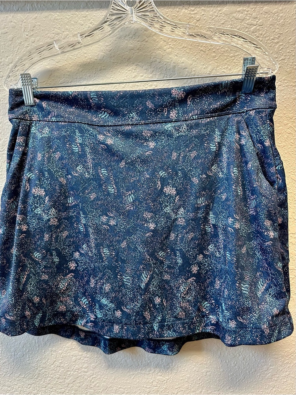 Greg Norman Collection Navy Blue Floral Active Skort